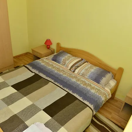 Kuca Za Odmor Dragina * Perucac