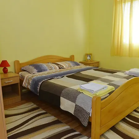 Apartment Kuca Za Odmor Dragina Perucac